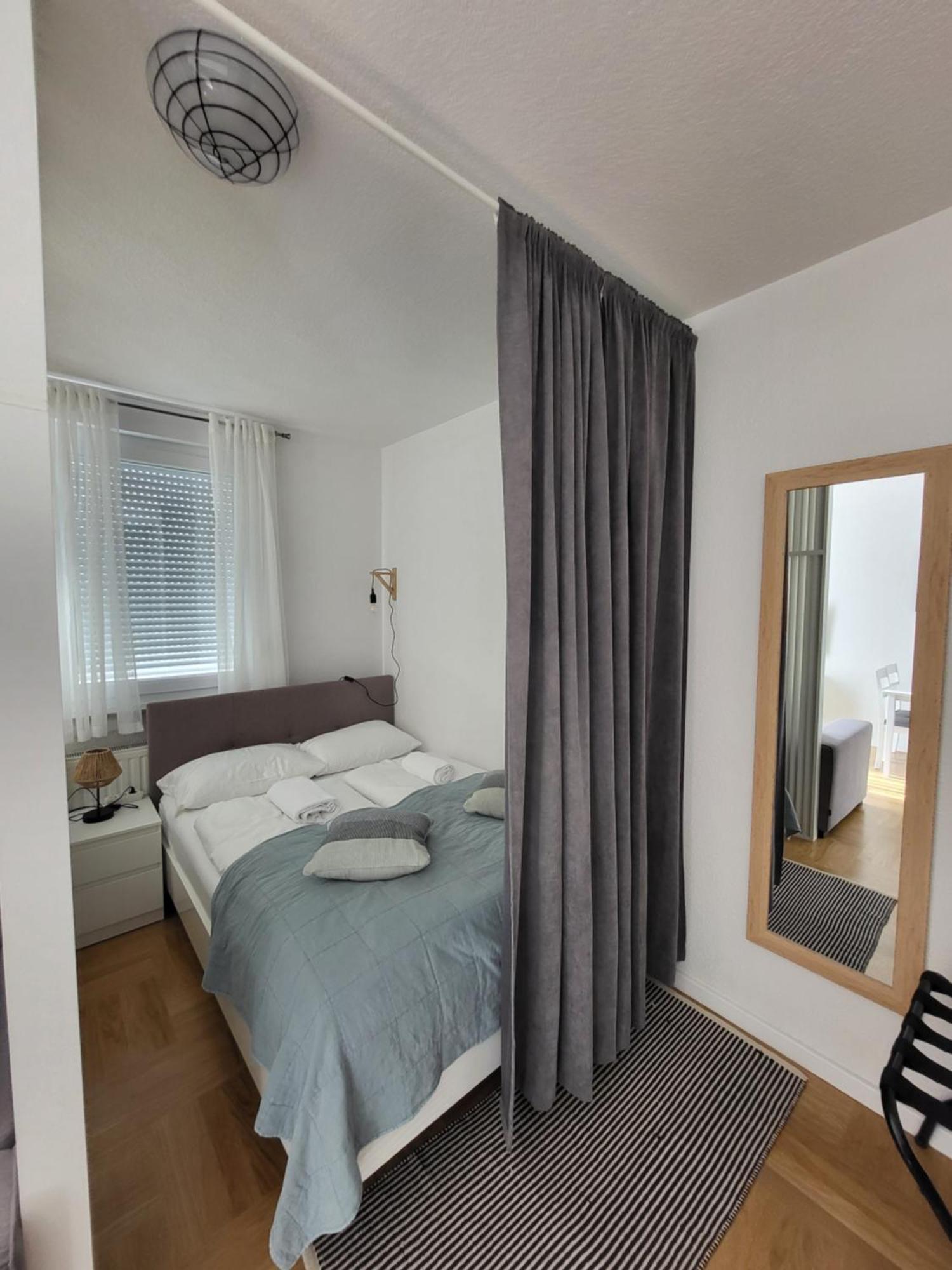 Studio Apartman Ana ซาเกร็บ ภายนอก รูปภาพ