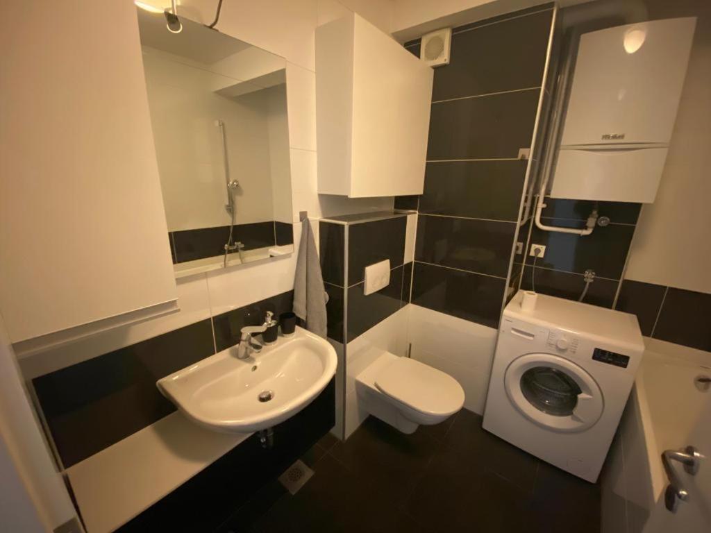 Studio Apartman Ana ซาเกร็บ ภายนอก รูปภาพ